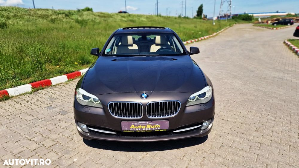 BMW Seria 5 520d - 23
