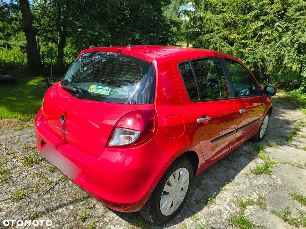 Renault Clio 1.5 dCi Alize - 4