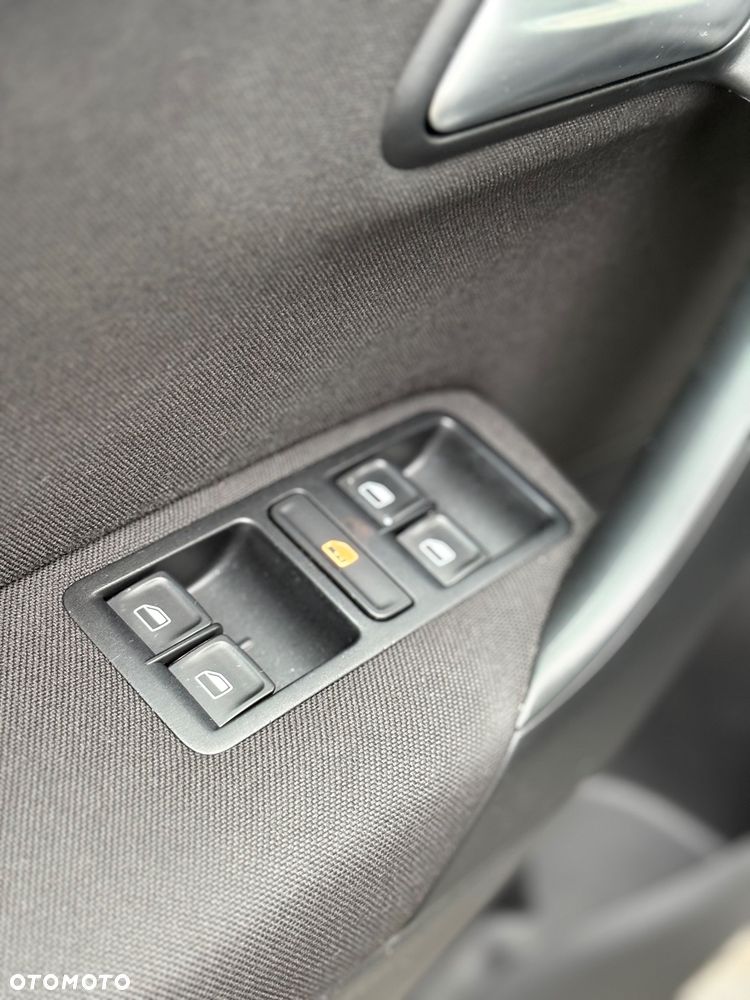 Volkswagen Polo 1.2 TSI Blue Motion Technology Allstar - 8