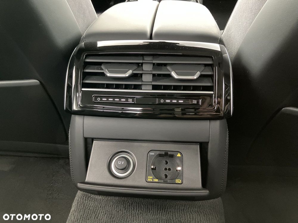 Audi A8 - 25