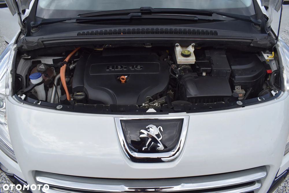 Peugeot 3008 2.0 HYbrid4 - 40