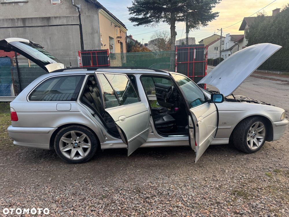 BMW Seria 5 - 25
