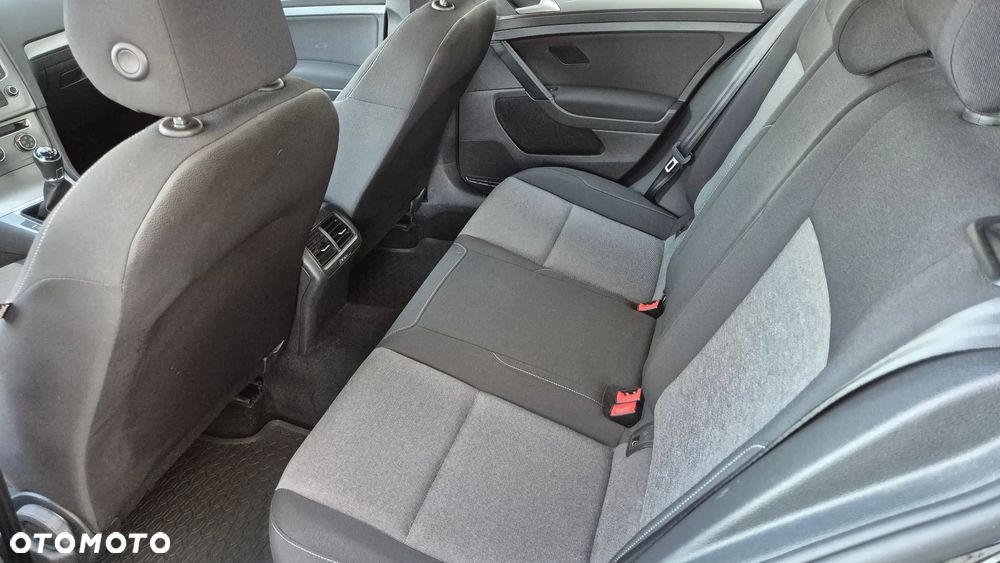 Volkswagen Golf 1.2 TSI BMT Trendline EU6 - 15