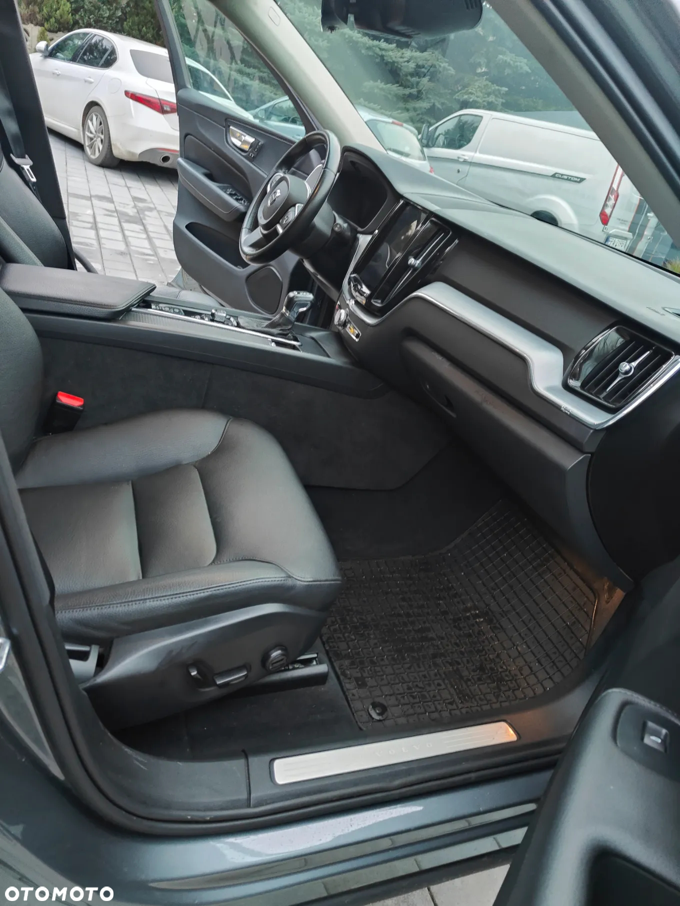 Volvo XC 60 T6 GPF AWD Momentum - 7