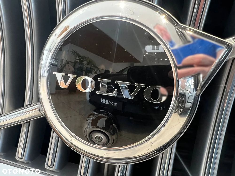 Volvo XC 90 B5 D AWD Ultimate Dark - 38