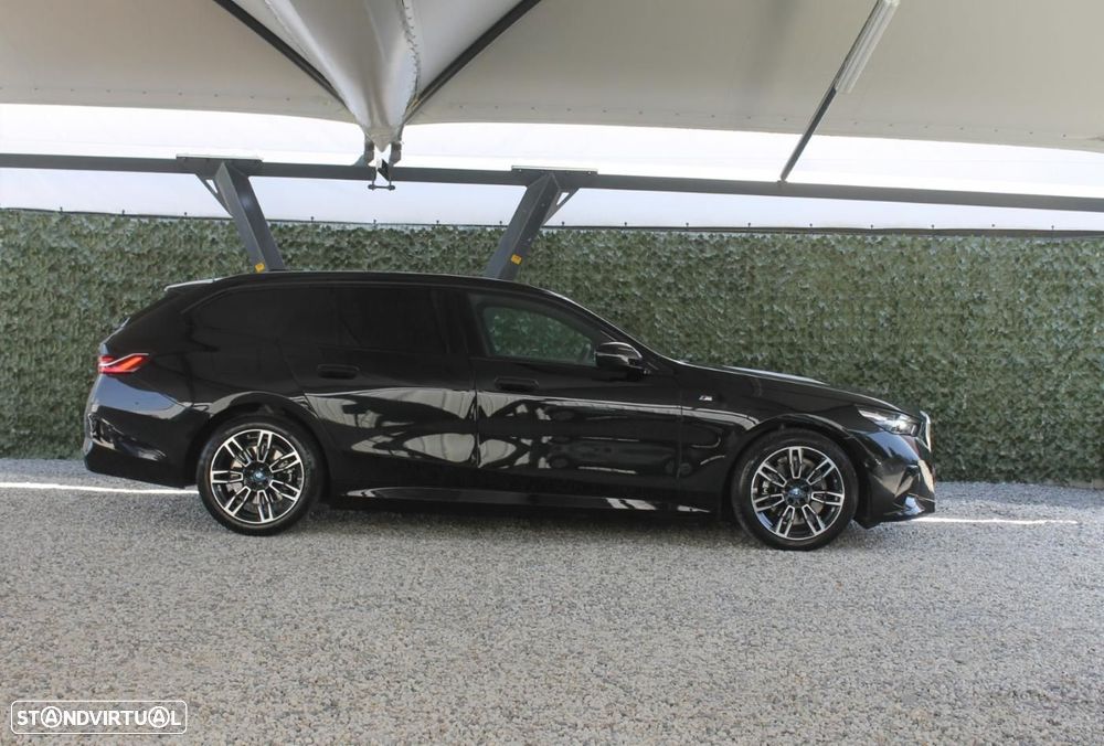 BMW 530 e Pack Desportivo M - 3