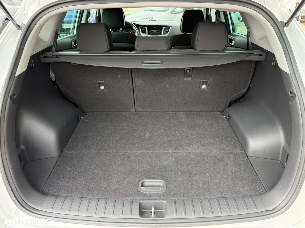 Hyundai Tucson 1.6 T-GDi 4WD 7DCT Style - 12