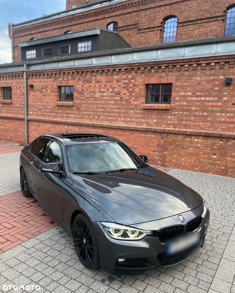 BMW Seria 3 330e iPerformance M Sport Shadow - 5