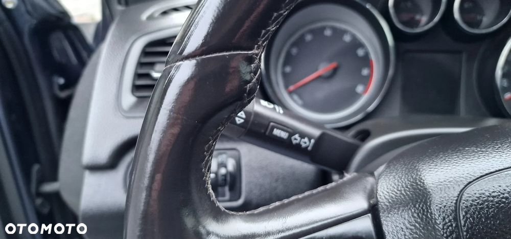 Opel Insignia 2.8 V6 Turbo 4x4 Cosmo - 25