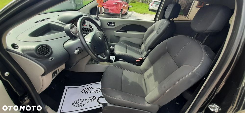 Renault Twingo - 8