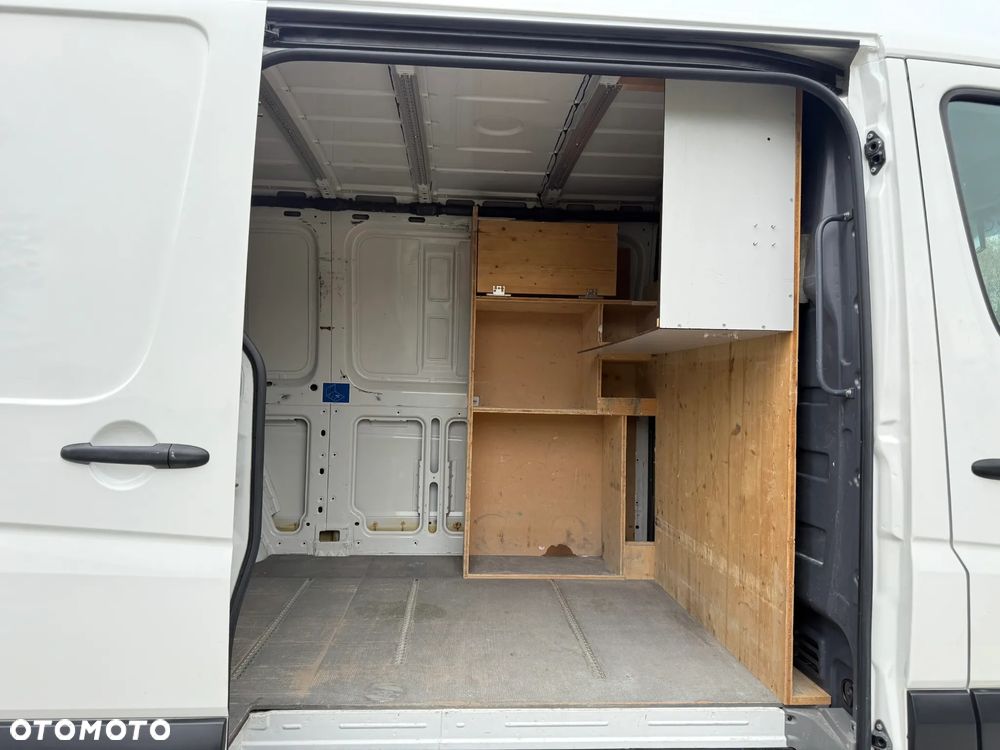 Volkswagen Crafter - 29