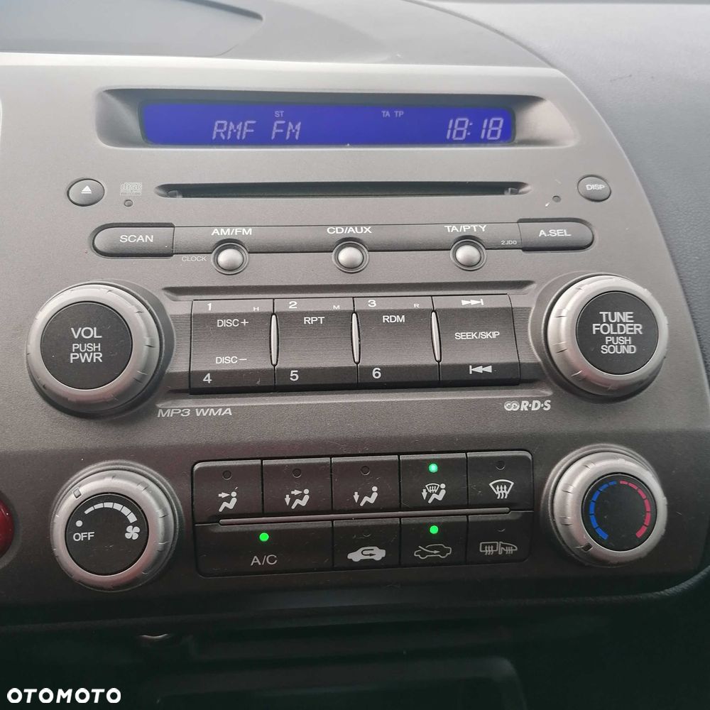 Honda Civic - 8