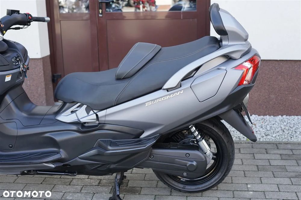 Suzuki Burgman - 20