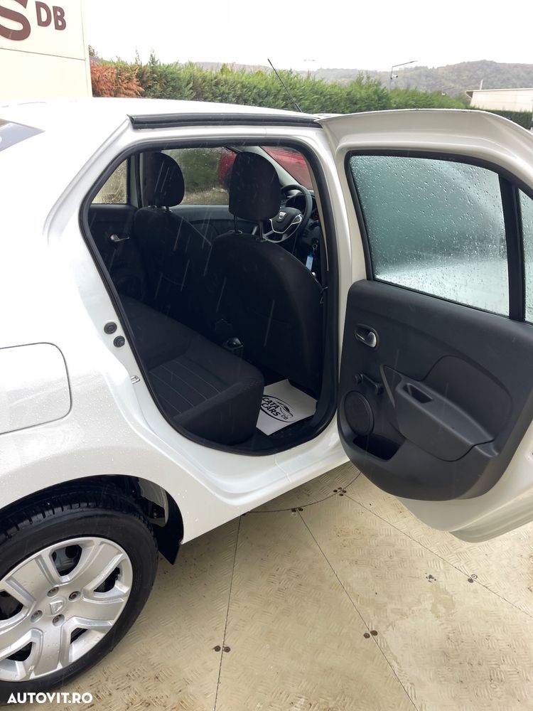Dacia Logan - 25