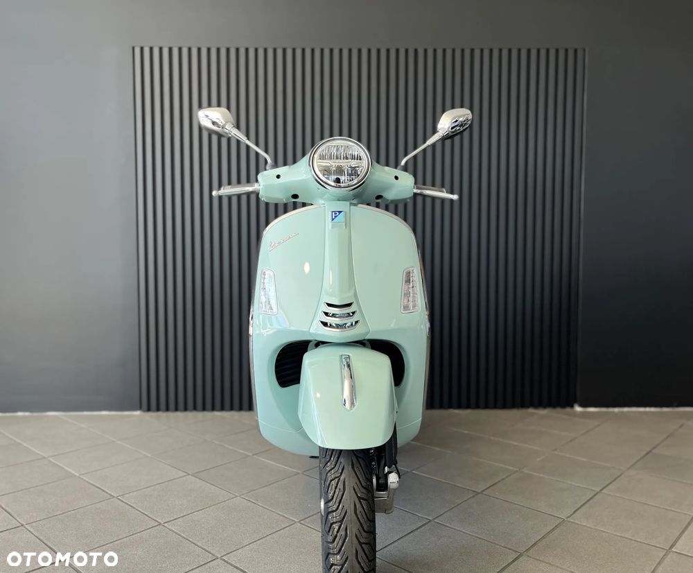 Vespa GTS - 5