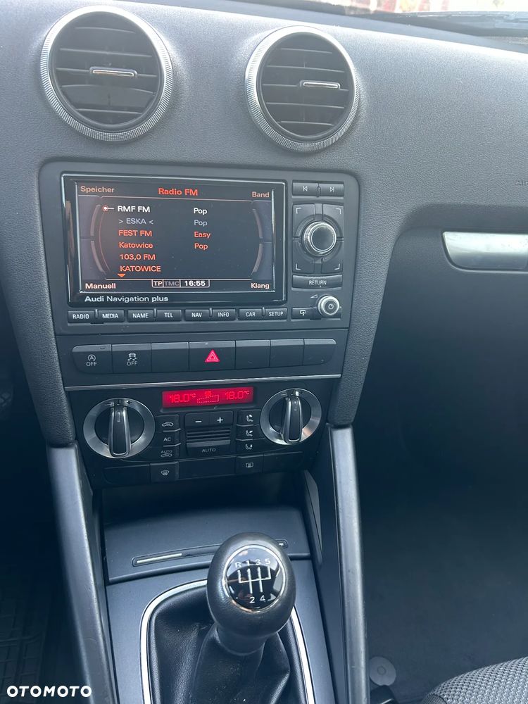 Audi A3 Sportback 1.6 TDI DPF Ambition - 27