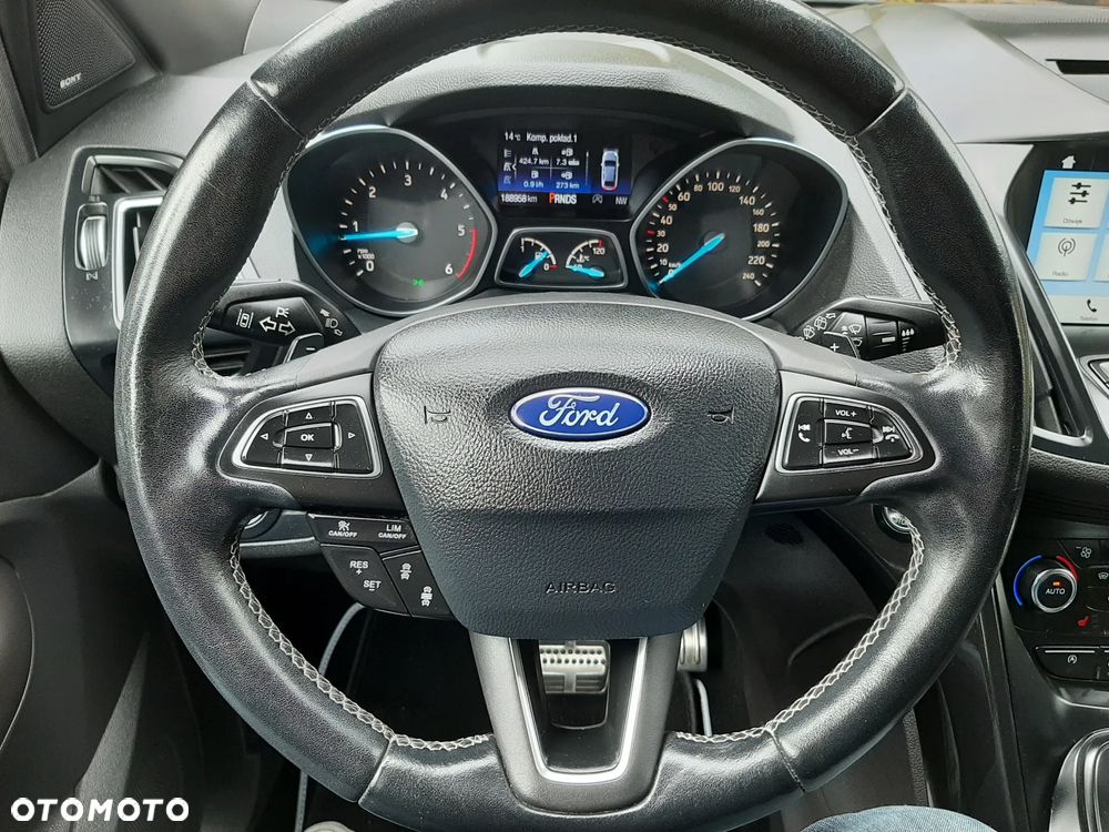 Ford Kuga 2.0 TDCi 4x4 ST-Line - 21
