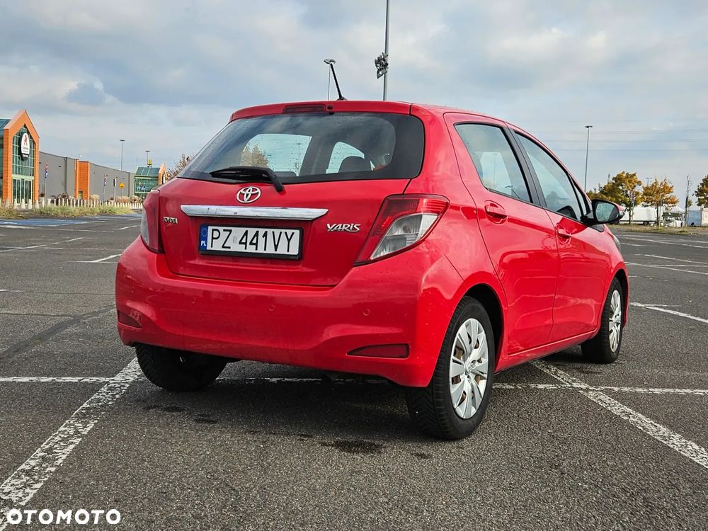 Toyota Yaris 1.33 Luna - 5