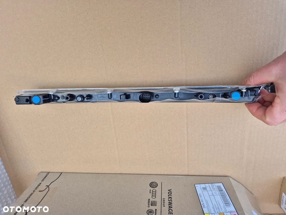 VW TIGUAN 2 ALLSPACE LAMPA LED GRILLA ATRAPY LEWA PRAWA 5NN941654 5NN941653 CENA ZA KOMPLET - 7