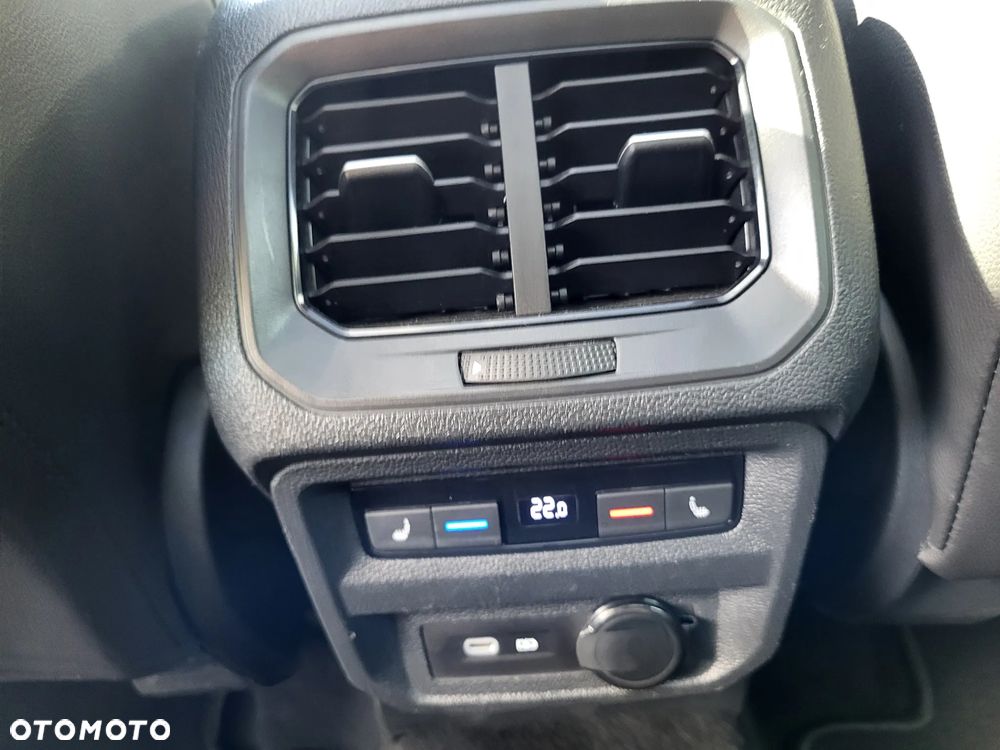 Seat Tarraco 2.0 TSI 4Drive DSG OPF FR - 33