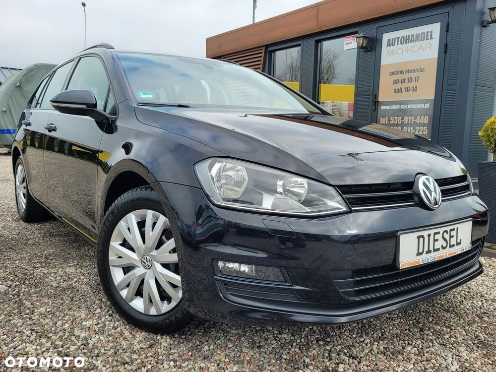 Volkswagen Golf - 24