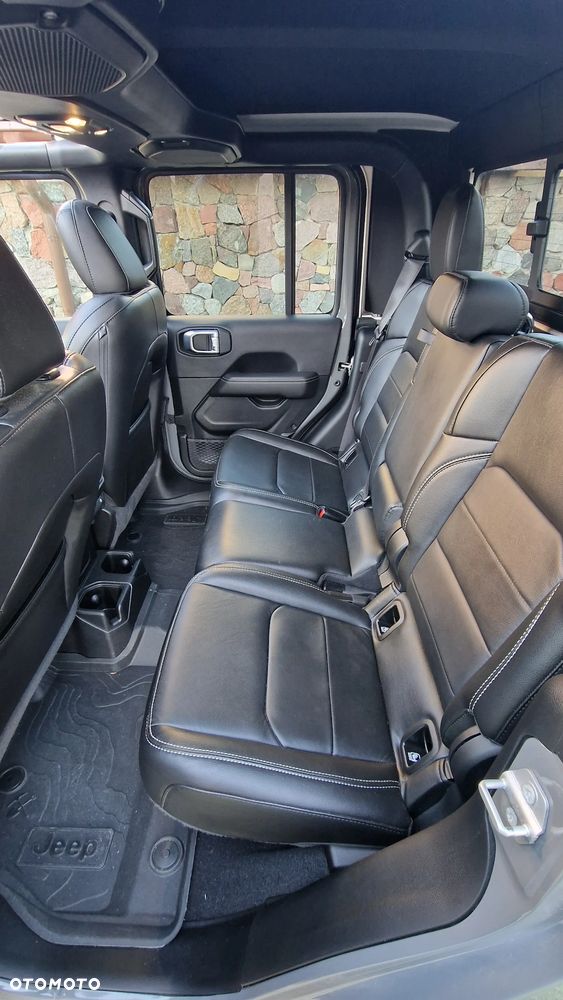 Jeep Gladiator 3.0 V6 MultiJet Overland - 19