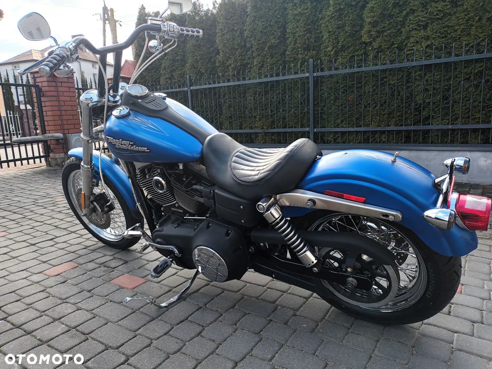 Harley-Davidson Dyna Street Bob - 8
