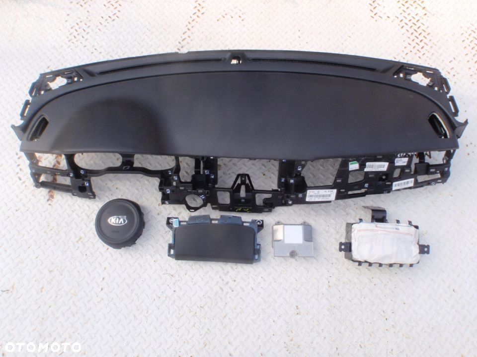 KIA NIRO DESKA KONSOLA KOKPIT PULPIT PÓŁKA PARAPET PODUSZKI AIRBAG PASY PAS naprawa regeneracja Raz2 - 3