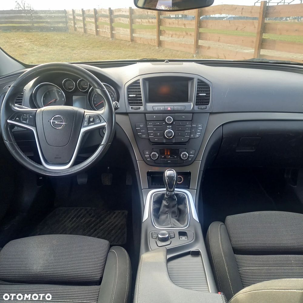 Opel Insignia - 14