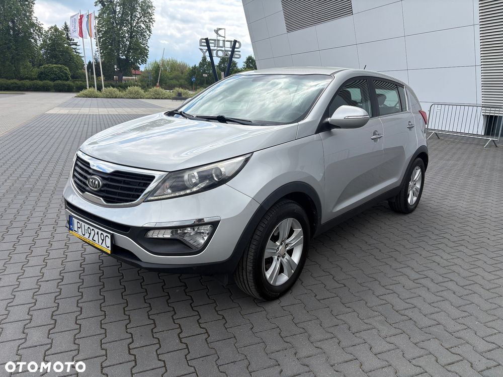 Kia Sportage 2.0 CVVT 2WD Vision - 11