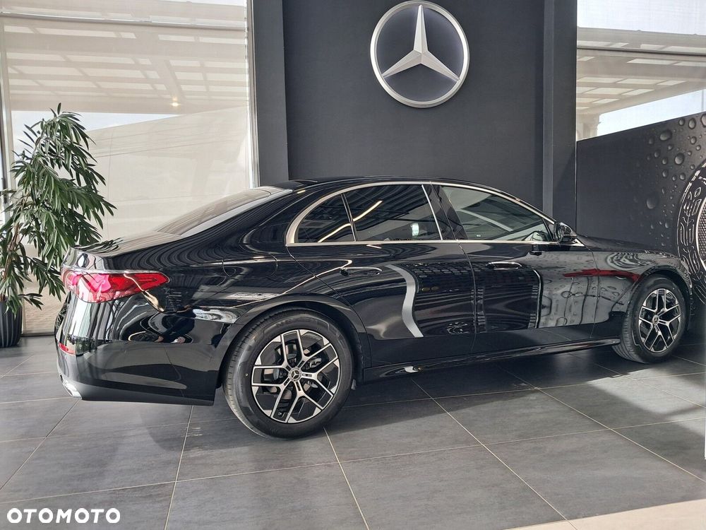 Mercedes-Benz Klasa E - 21
