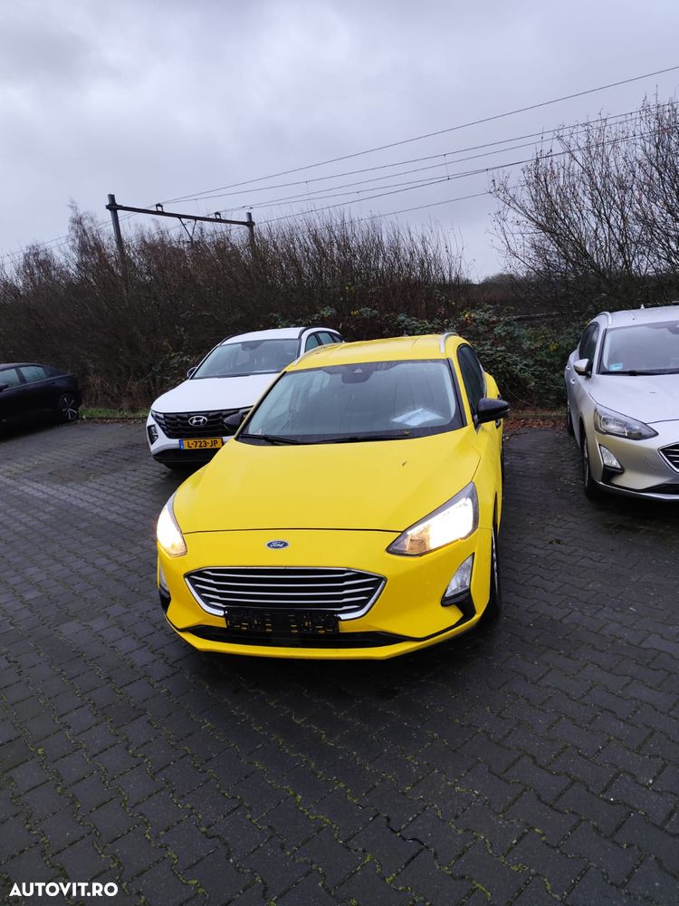 Ford Focus Turnier 1.5 TDCi DPF Start-Stopp-System Business - 2