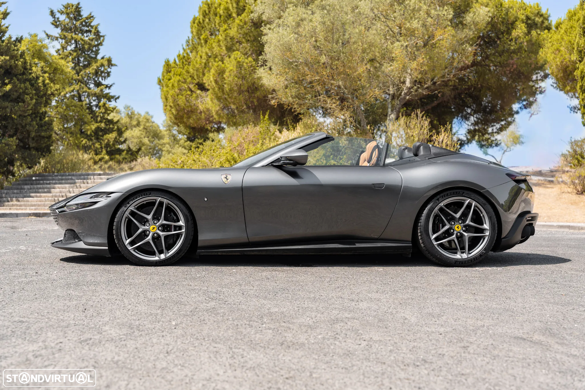 Ferrari Roma Spider - 3