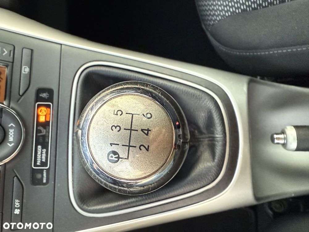 Toyota Auris - 28