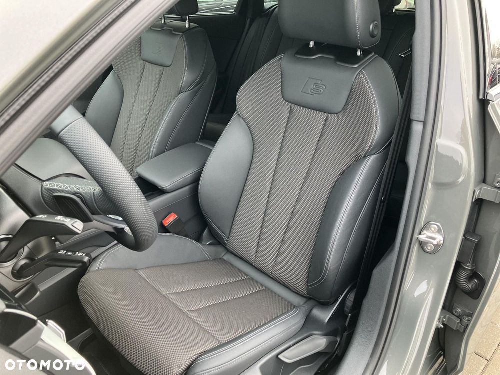 Audi A4 Avant 40 TDI mHEV Quattro S Line S tronic - 13