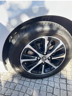 Toyota Yaris 1.0 VVT-i Comfort - 20