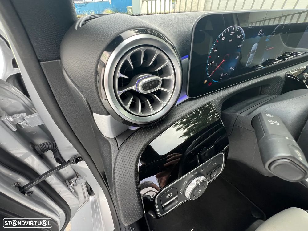 Mercedes-Benz A 180 Limousine d AMG Line Aut. - 14