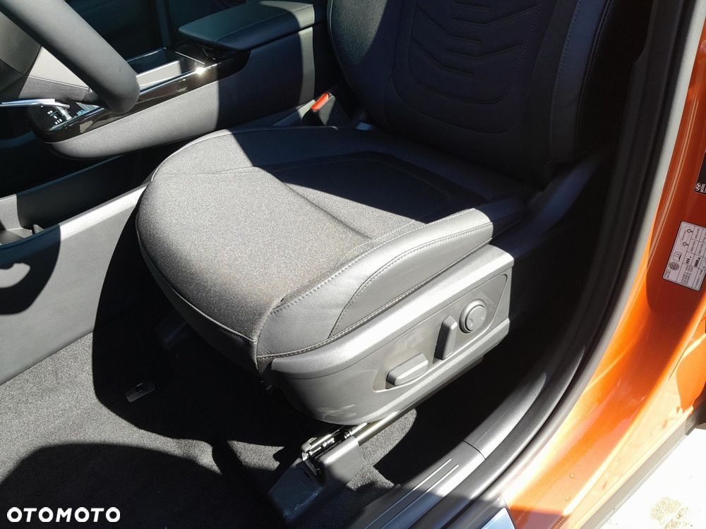 Hyundai Tucson 1.6 T-GDi HEV Executive 2WD - 17