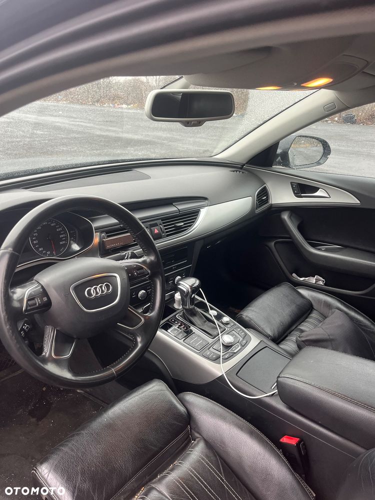Audi A6 Avant - 8