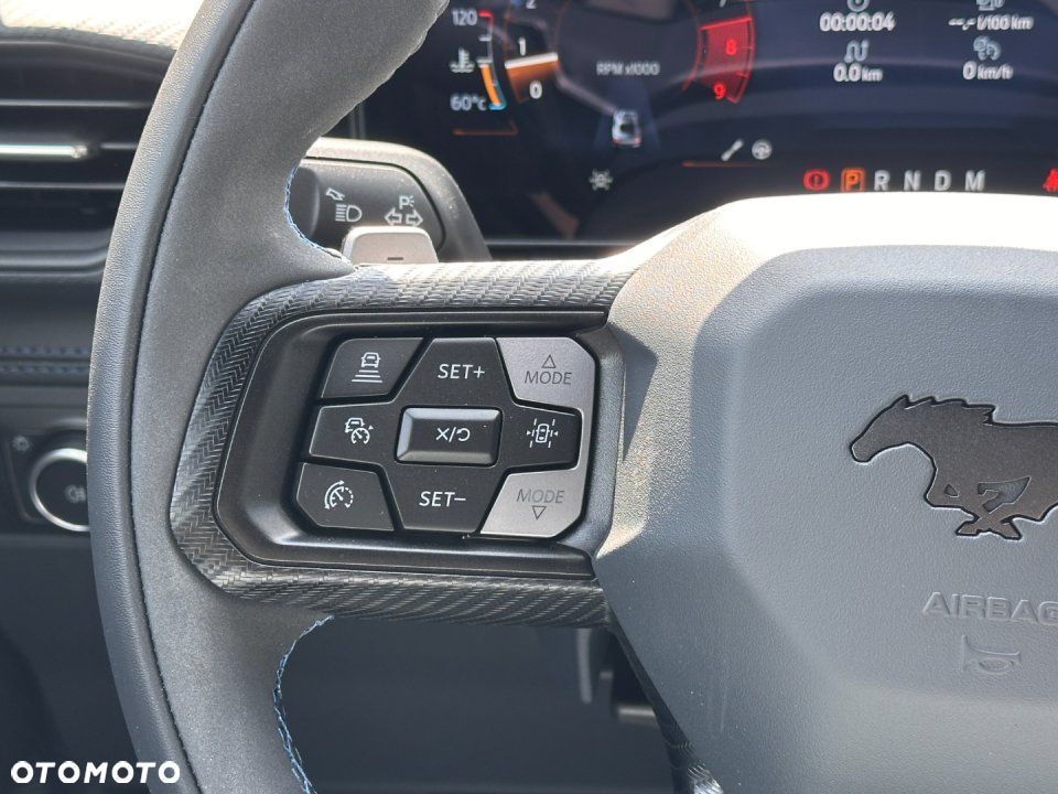 Ford Mustang - 17