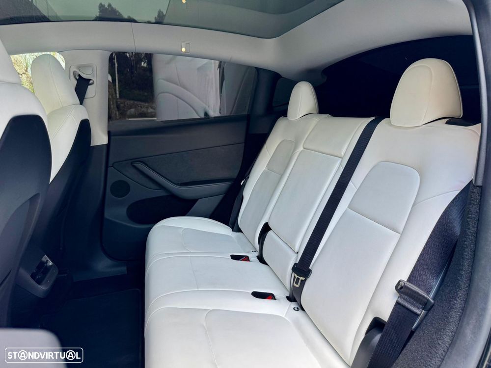 Tesla Model Y Long Range Tração Integral - 30