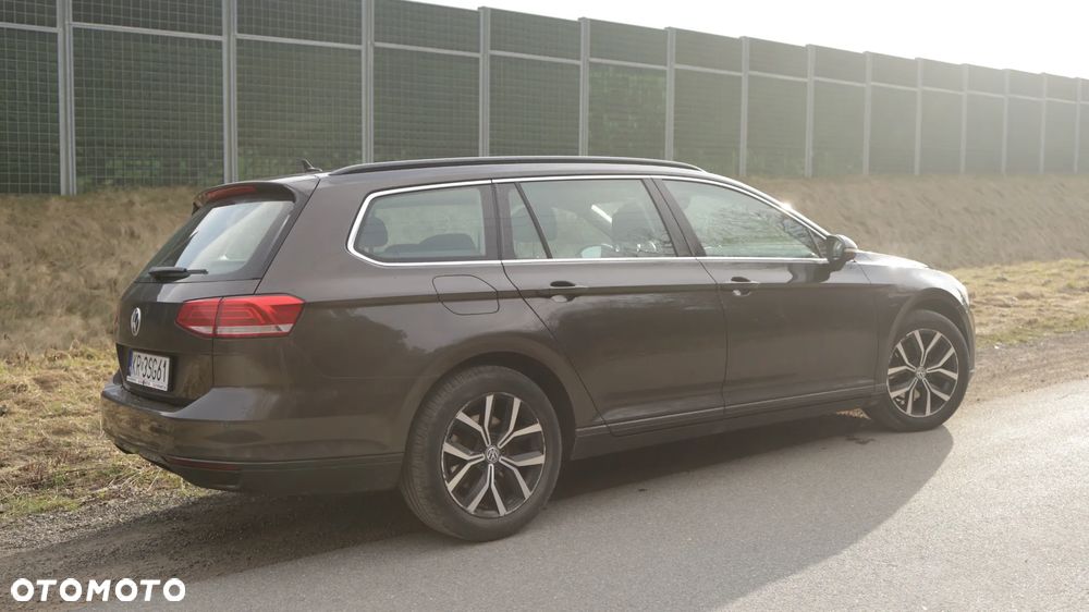 Volkswagen Passat 2.0 TDI BMT Comfortline - 6