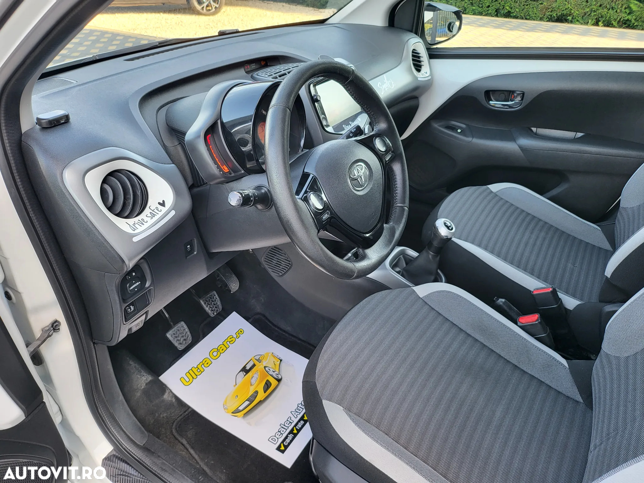 Toyota Aygo 1.0 VVY-I 5 usi X-connect - 15