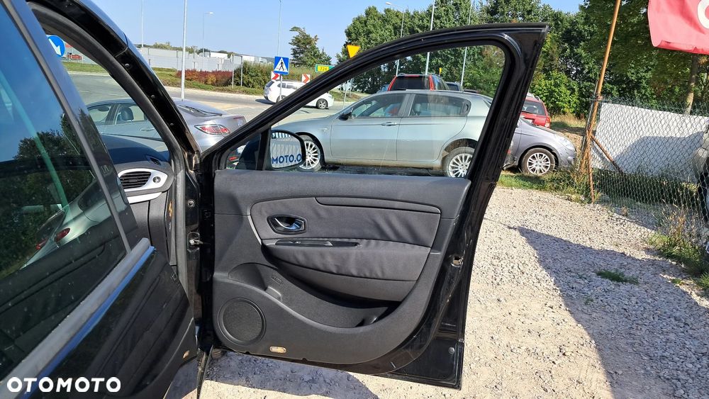Renault Scenic 1.6 16V 110 TomTom Edition - 14