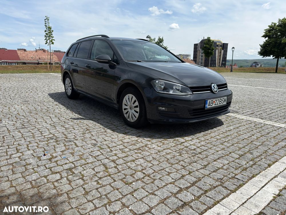 Volkswagen Golf 1.2 TSI BMT Comfortline - 3