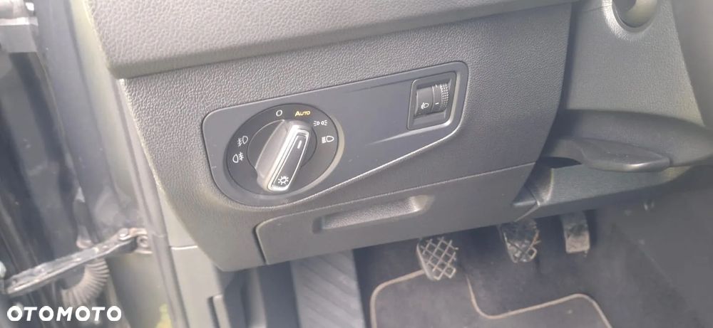 Volkswagen Tiguan - 26