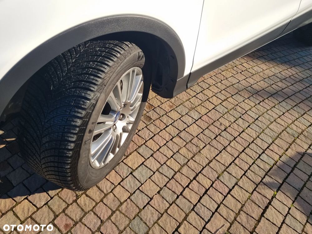 Ford Kuga 2.0 TDCi Titanium FWD - 15