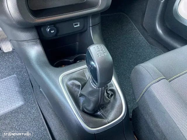 Citroën C3 1.2 PureTech C-Series - 26