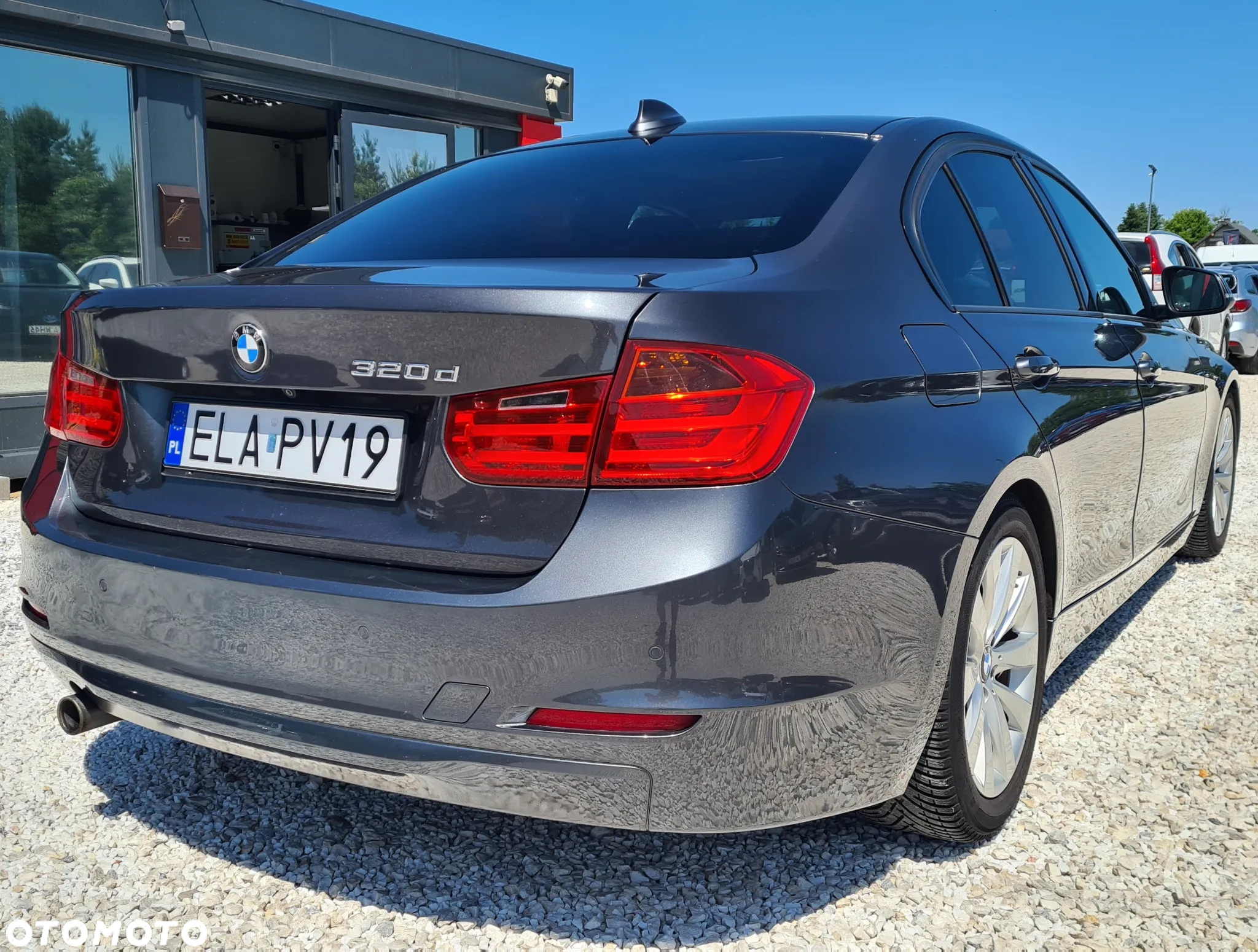 BMW Seria 3 - 13