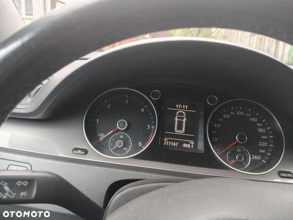 Volkswagen Passat 2.0 TDI Comfortline Optimum - 6